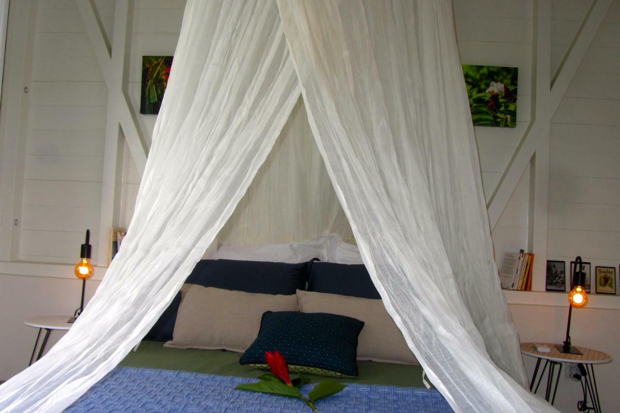 Or Bleu-Bungalow Volcan Soufriere-Vue Sur Mer Saint-Claude Ngoại thất bức ảnh